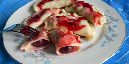 Вареники с вишней