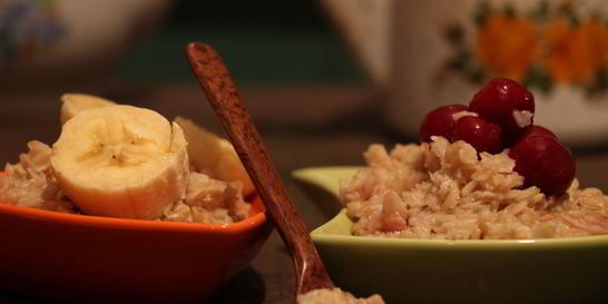 Геркулесовая каша с бананом и вишней