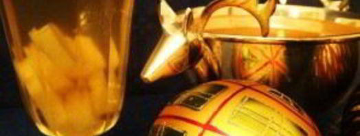 алкогольный коктейль с ананасами и шампанским. Шаг 4