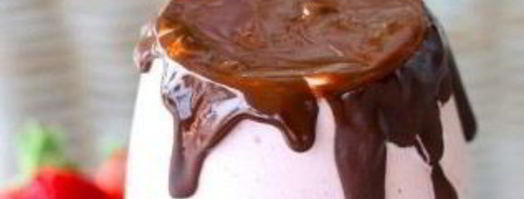 клубничный коктейль в шоколаде. Шаг 3