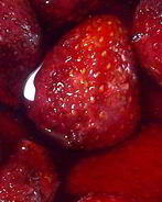 Клубника в сиропе на зиму