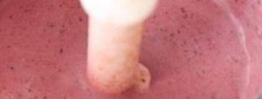 кокосовый коктейль с ягодами. Шаг 4