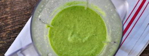 коктейль из сельдерея, огурца, яблока и лайма. Шаг 8