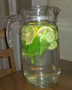 Коктейль Sassy Water