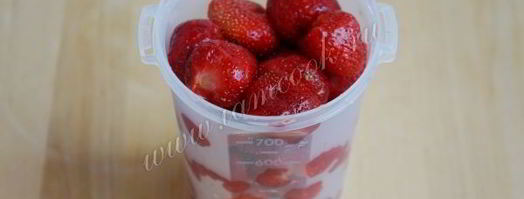 коктейль со сливками и клубникой. Шаг 6