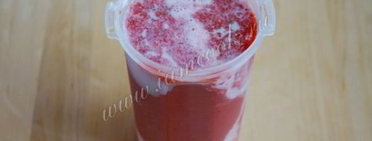 коктейль со сливками и клубникой. Шаг 8