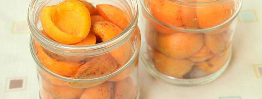консервированные абрикосы в сиропе. Шаг 2