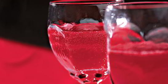 Напиток с клюквой и гранатом