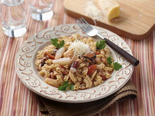 Рецепт овсяных гребешков с морским коктейлем