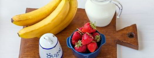 клубнично-банановый смузи. Шаг 3