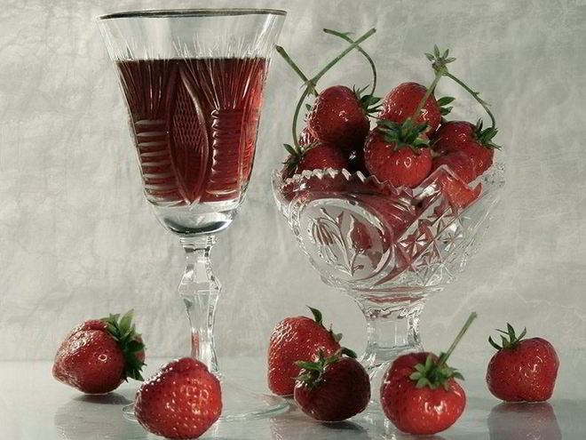 Рецепт вина из земляники