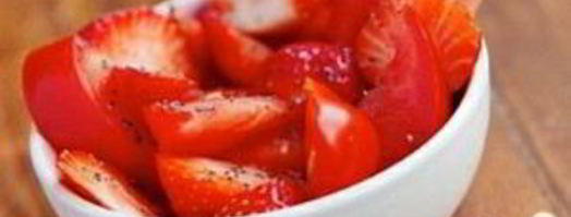 витаминный напиток из свеклы, клубники и батата. Шаг 3