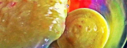 яблочный густой коктейль с авокадо и персиком. Шаг 5