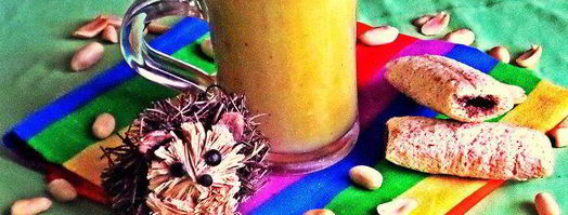 яблочный густой коктейль с авокадо и персиком. Шаг 7