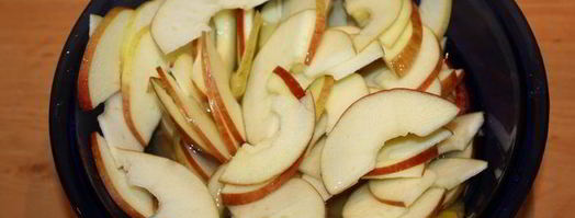 яблочные розы в абрикосовом сиропе. Шаг 3