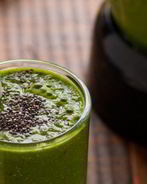 Зеленый коктейль с горохом