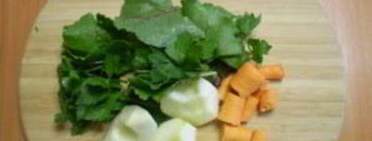 зеленый коктейль с морковью. Шаг 2