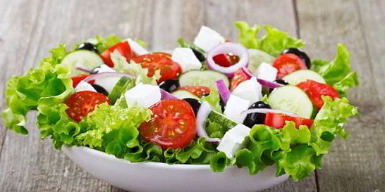 Греческий салат с брынзой