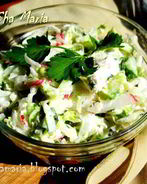 Капустный салат с заправкой из феты