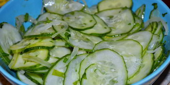 Летний зеленый салат