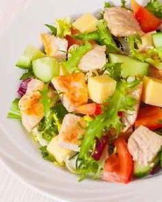 Нежный салат из курицы