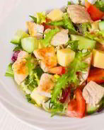 Нежный салат из курицы