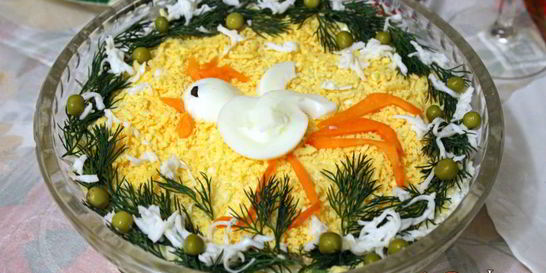 Новогодний салат Петушок золотой гребешок