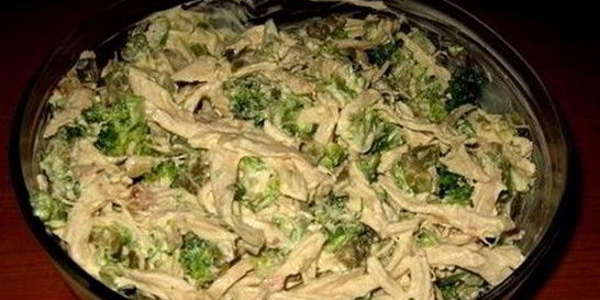 Салат 90-60-90 с брокколи