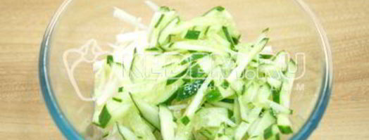 салат из черной редьки леда. Шаг 4