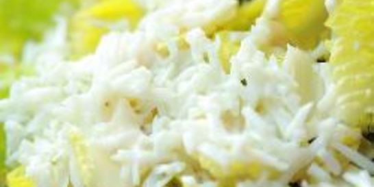 Салат из латука с яйцом