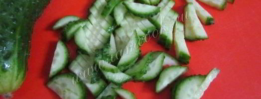 салат из пекинской капусты с яйцом и горошком. Шаг 4