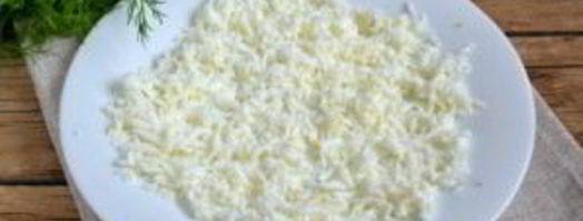 салат из сайры. Шаг 2