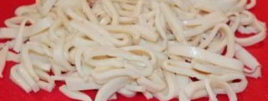 салат кальмары с яйцом. Шаг 5