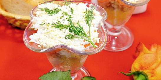 Салат Мимоза с горбушей