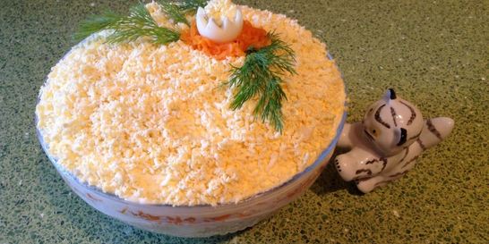 Салат Мимоза с сайрой