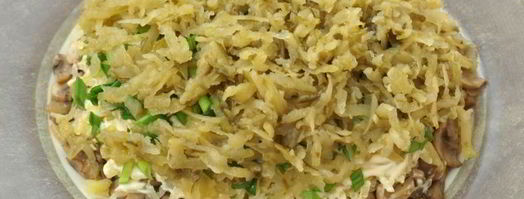 салат грибы под шубой. Шаг 3