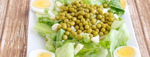 салат с горошком и яйцом. Шаг 5