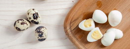 салат с креветками, сухариками и яйцами. Шаг 3