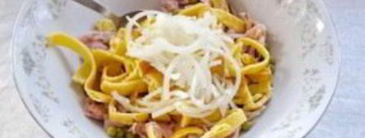 салат с куриной копченой грудкой простой. Шаг 6