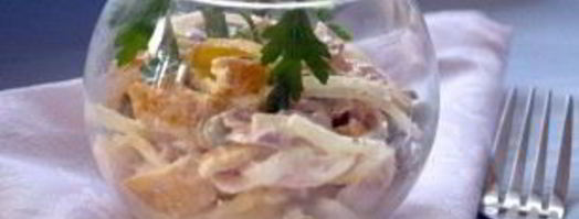 салат с куриной копченой грудкой простой. Шаг 7