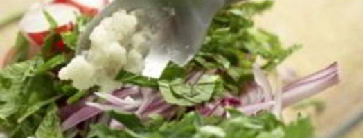 салат с куриным филе и свеклой. Шаг 8