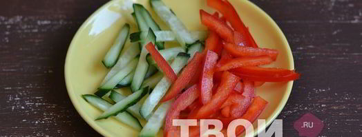 салат с курицей и огурцом. Шаг 2