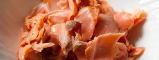 салат с лососем и помидорками черри. Шаг 2