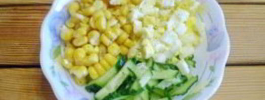 салат с огурцом и кукурузой. Шаг 5