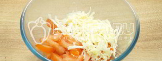 салат с помидорами и сыром дина. Шаг 3