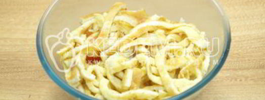 салат с помидорами и сыром дина. Шаг 4