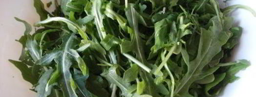 салат с рукколой и маринованными початками кукурузы. Шаг 2