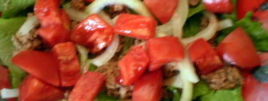 салат с тунцом и сыром фета. Шаг 5