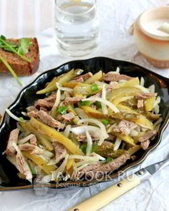 Салат Шахтерский с солеными огурцами