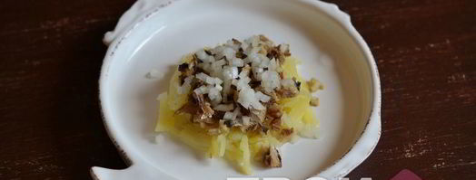 салат со шпротами. Шаг 4